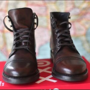 Thursday Captain boots in Black Coffee